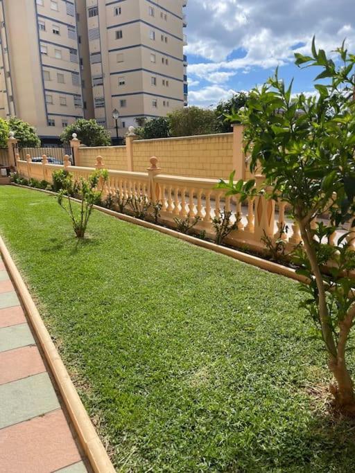 Estudio En Fuengirola Con Vistas Al Mar Exterior photo